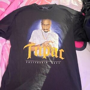 Black Short Sleeve Graphic Tee